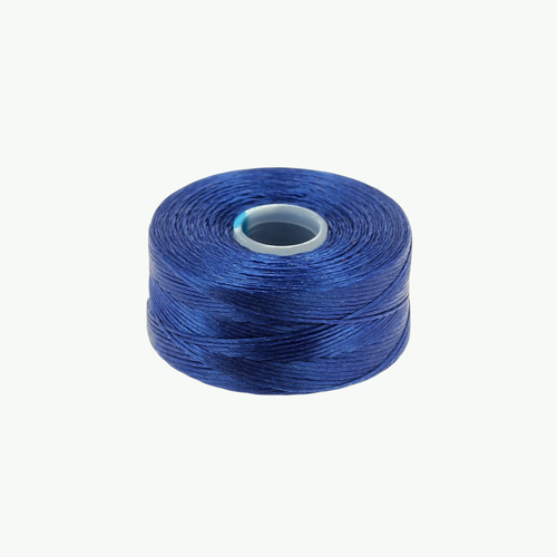 C-Lon AA niit (0.15 mm) kirkas kuninglikus sinises toonis.