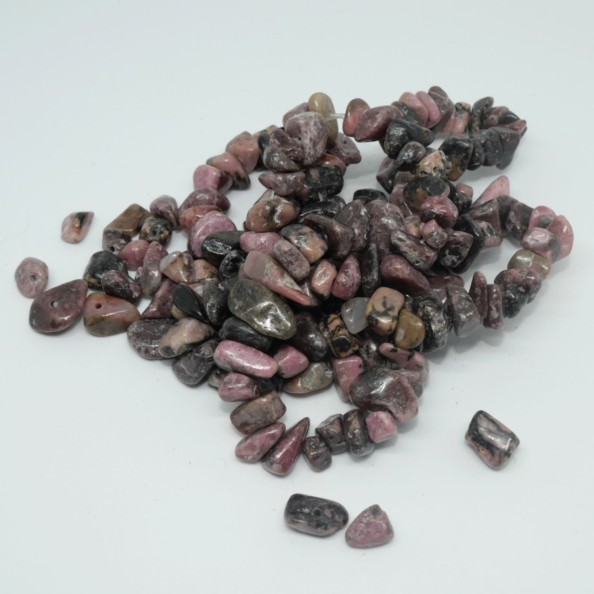 Kvartsist Pink-Brown roosa-pruunid kivikillud 6–8 mm
