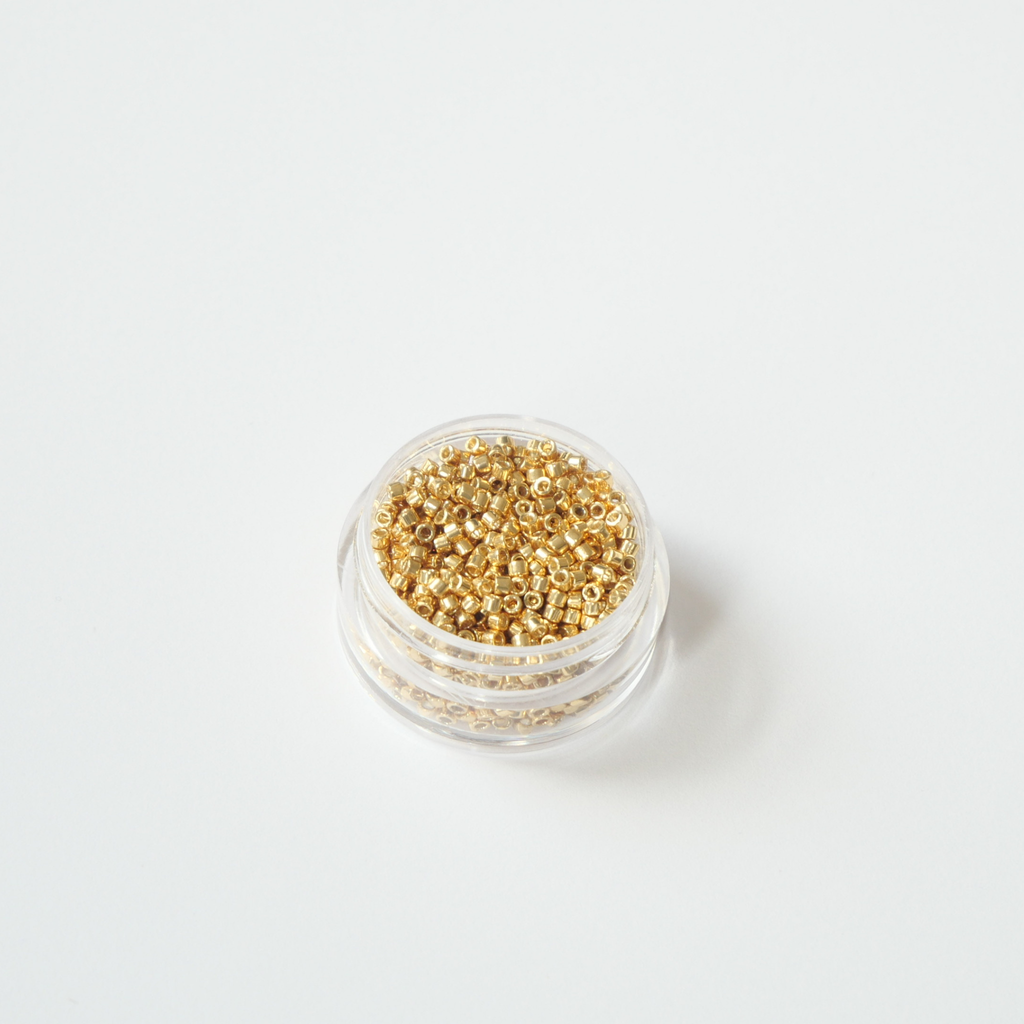 Miyuki Delica 11/0 DB-1832 Galvanized Gold kuldsed seemnehelmed 5g pakendis