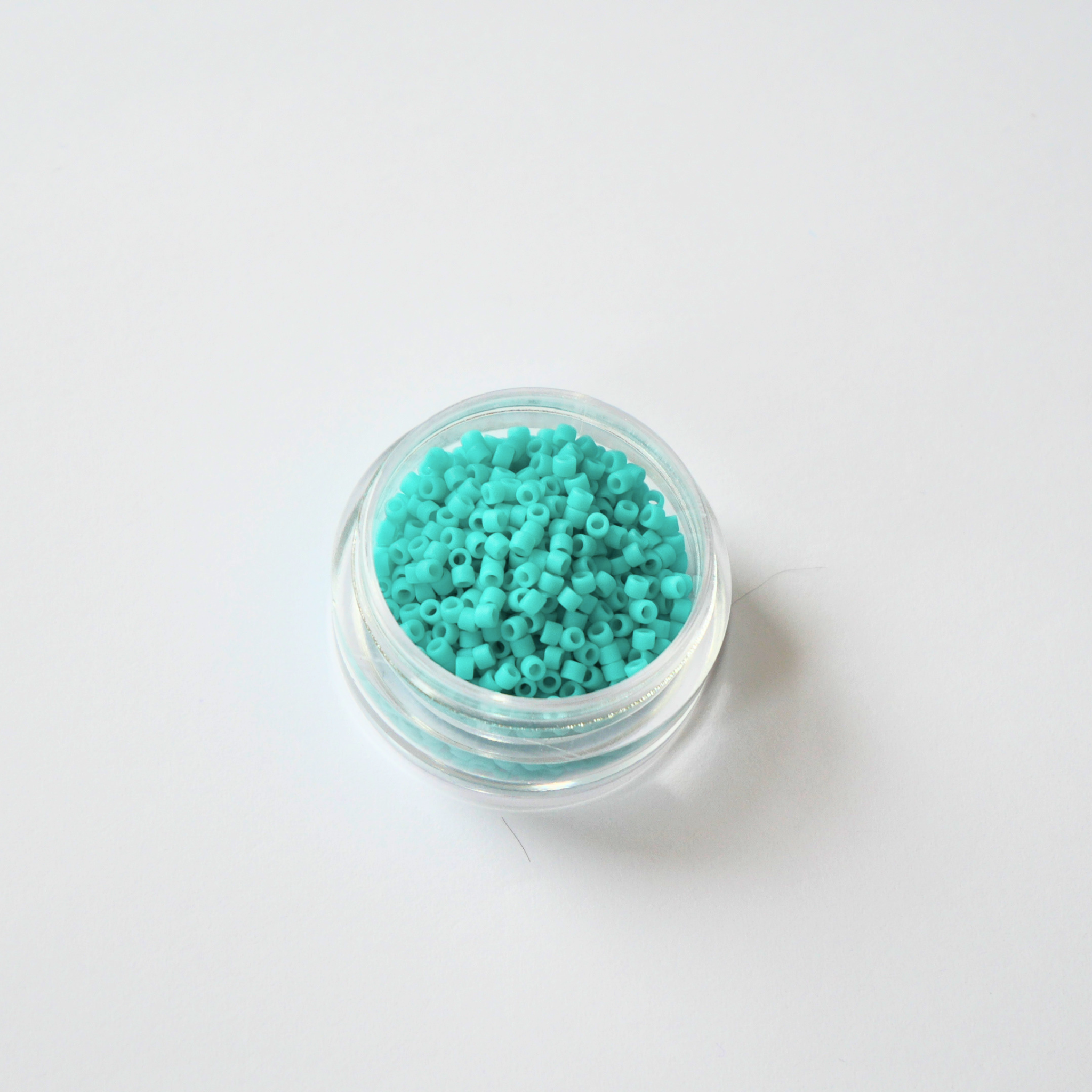 Miyuki Delica 11/0 DB-759 Matte Opaque Turquoise türkiissinised silinderhelmed 5g pakendis