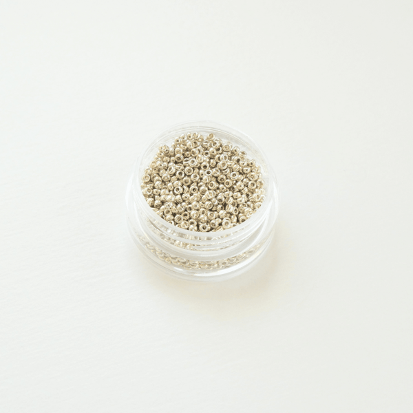 Miyuki Rocaille 15/0 #4201 DuraCoat Galvanized Silver