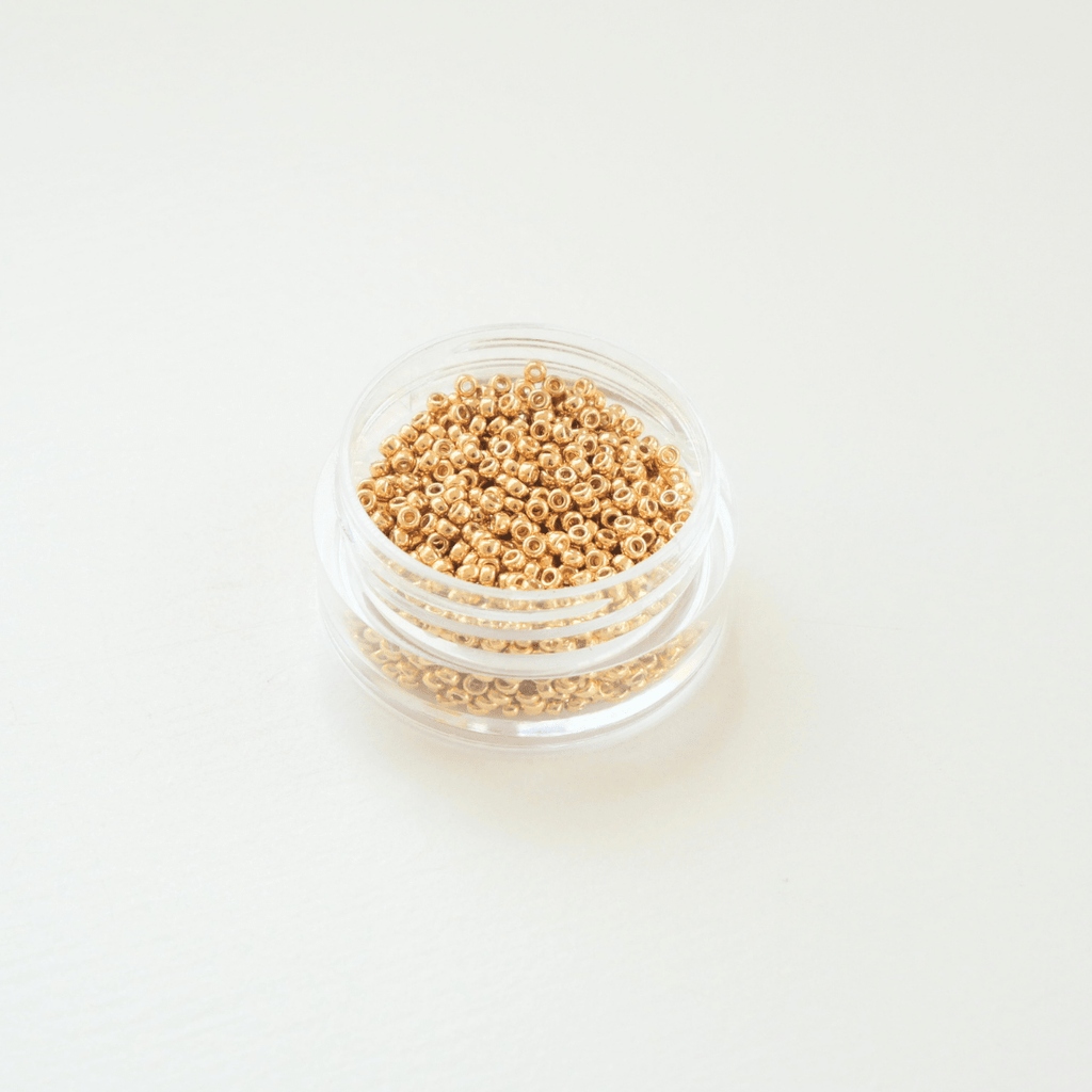Miyuki Rocaille 15/0 #4202 DuraCoat Galvanized Gold