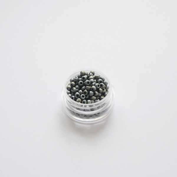 Miyuki Rocailles 8/0 2002 Metallic Silver Gray Mat matid metallikhallid seemnehelmed 5g pakendis