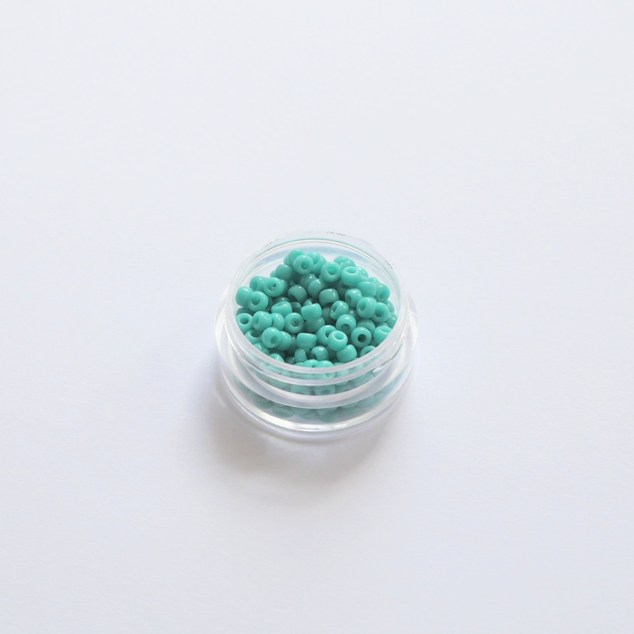 Miyuki Rocailles 8/0 412 Opaque Turquoise Green türkiisrohelised seemnehelmed 5g pakendis