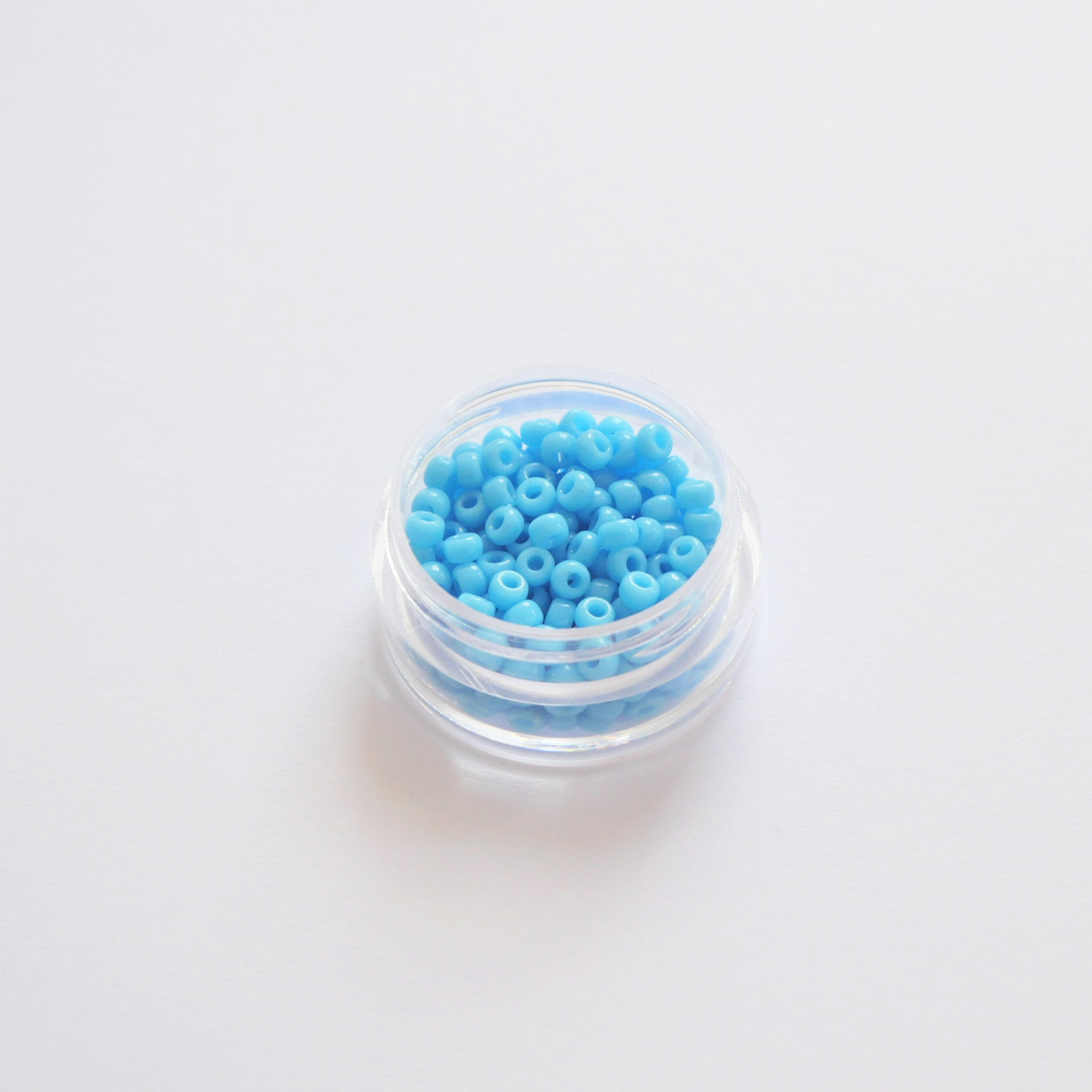 Miyuki Rocailles 8/0 413 Opaque Turquoise Blue türkiissinised seemnehelmed 5g pakendis