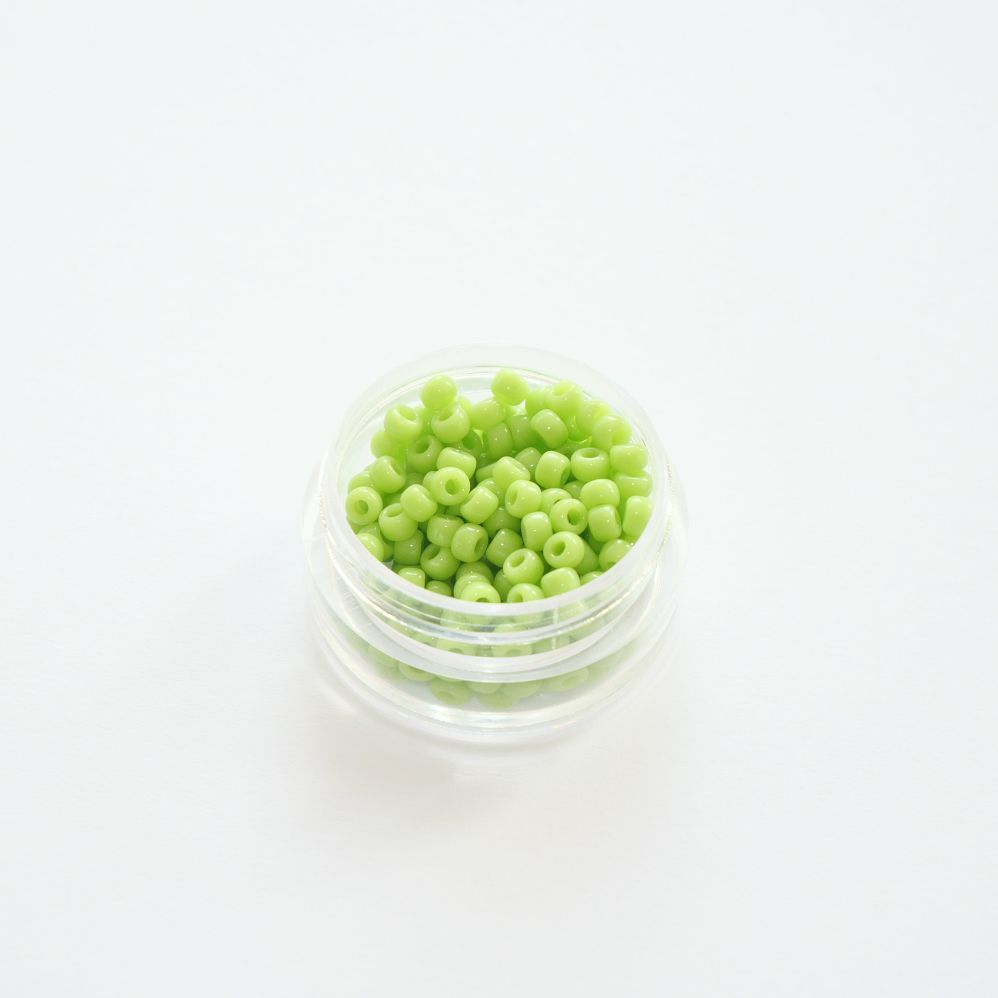 Miyuki Rocailles 8/0 416 Opaque Chartreuse kollakasrohelised seemnehelmed 5g pakendis