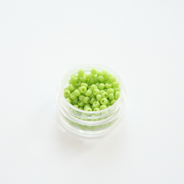 Miyuki Rocailles 8/0 416 Opaque Chartreuse kollakasrohelised seemnehelmed 5g pakendis